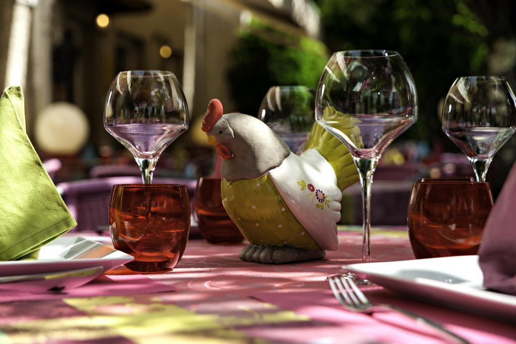 Hostellerie Belle Rive Gagnac-sur-Cere エクステリア 写真