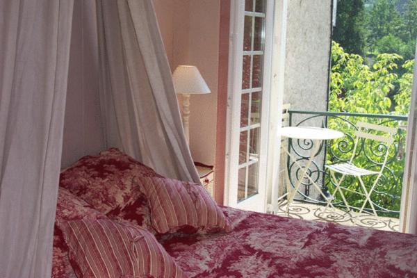 Hostellerie Belle Rive Gagnac-sur-Cere エクステリア 写真