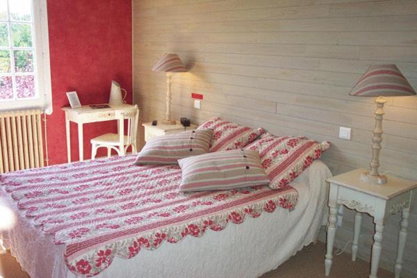 Hostellerie Belle Rive Gagnac-sur-Cere エクステリア 写真
